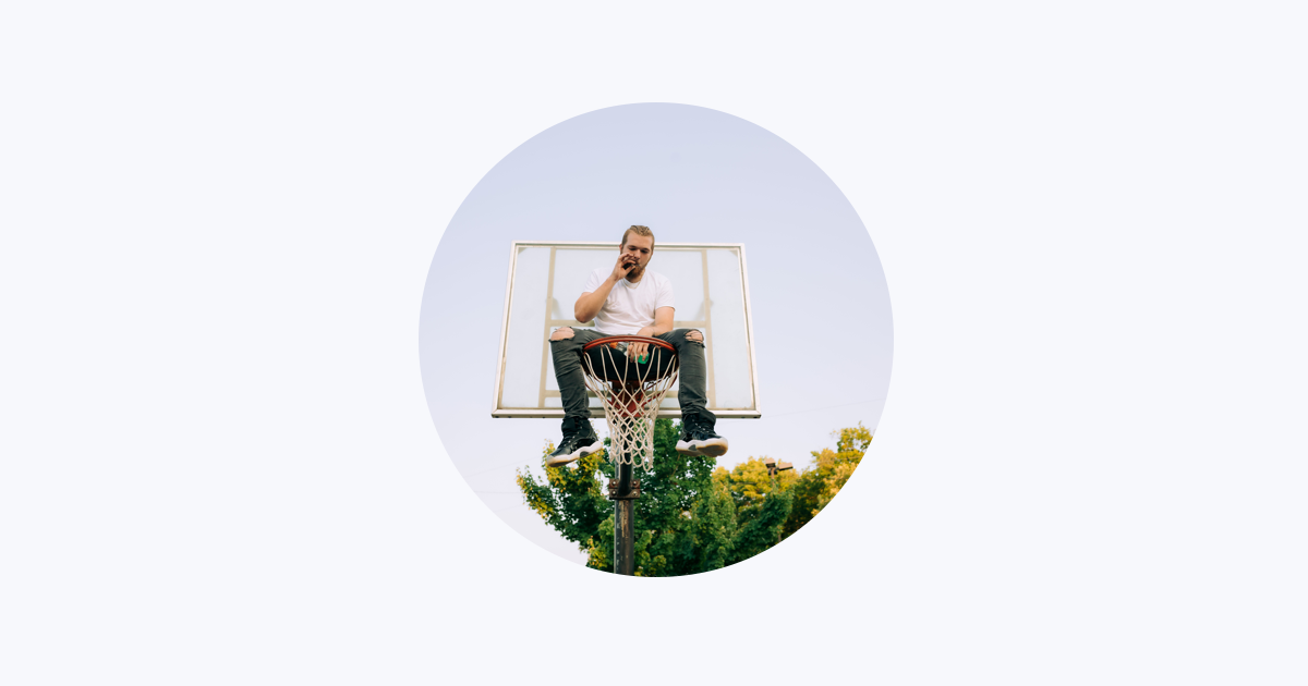 aGhawk on Apple Music