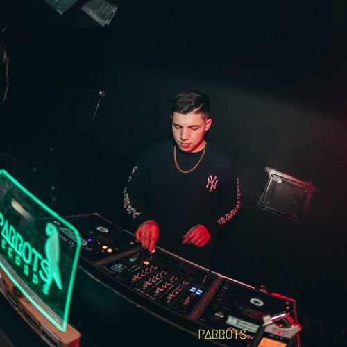 Wardax - @Parrots - Club Vibe (VIP Room) - 19.08.2022 Soundcloud 