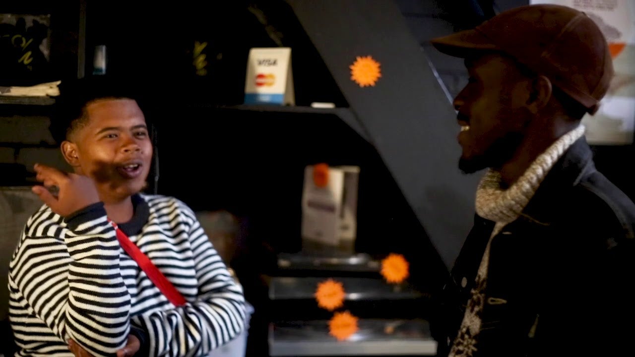 アフリカのレコード屋さん / Record Shop in Jozi (Afrosynth)